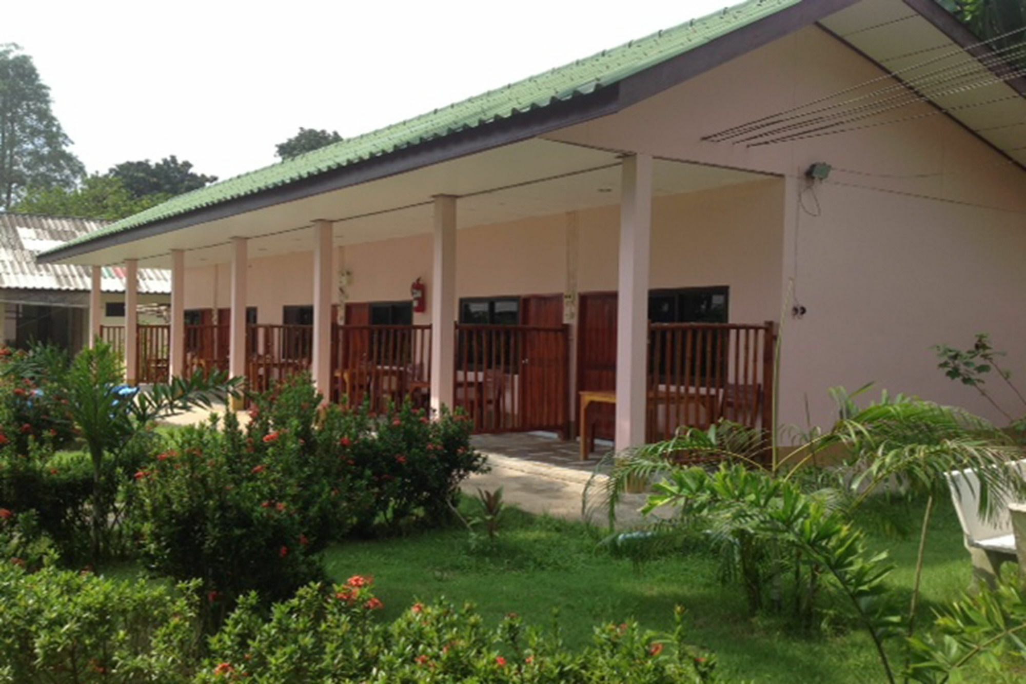 Sanook Sanang Resort Koh Chang Exterior photo